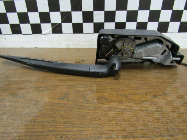 07-17 Jeep Wrangler JK Rear Wiper Complete Assembly 3325117