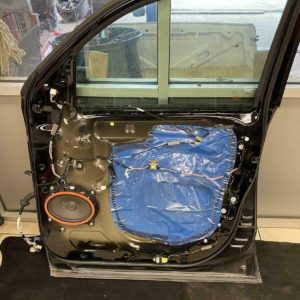 07-19 Toyota Tundra Passenger Front door extended & Crew Cab pnt code 218