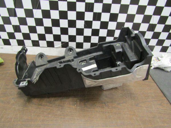 18-20 Jeep Wrangler JL 3.6L V6 Battery Tray OEM 68275851AF