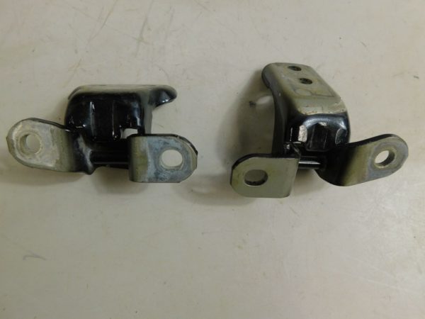 2007-2020 Toyota Tundra OEM Front Passenger Upper Lower Door Hinge 68710-02020