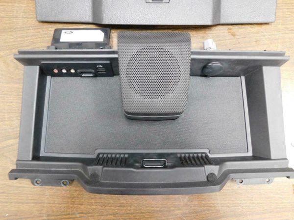 2011-2016 Ford F250 F350 Super Duty Center A/V Center Dash Compartment & Speaker