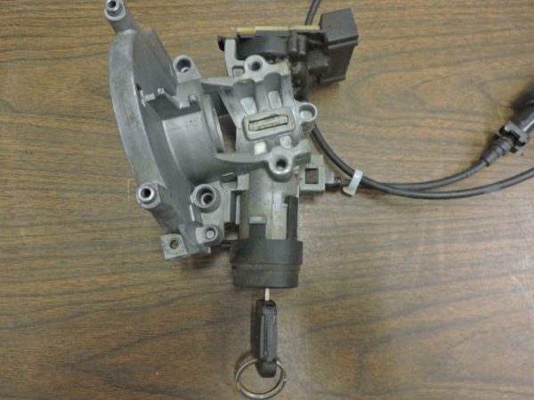 03-06 Jeep Wrangler 03-07 Liberty Ignition Switch w/Key 4793576AC / 5139207AA