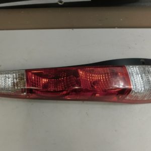 2005 2006 Honda CR-V OEM Left Driver Side Tail Light Taillight 33551-S9A-A11