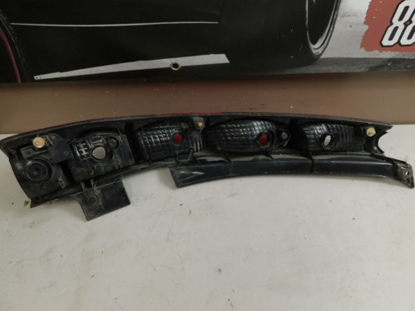 2005 2006 Honda CR-V OEM Right Passenger Side Tail Light Taillight 33501-S9A-A11