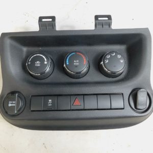 2014-18 Jeep Wrangler Heat A/C Climate Control / Switch Module Unite 04602566