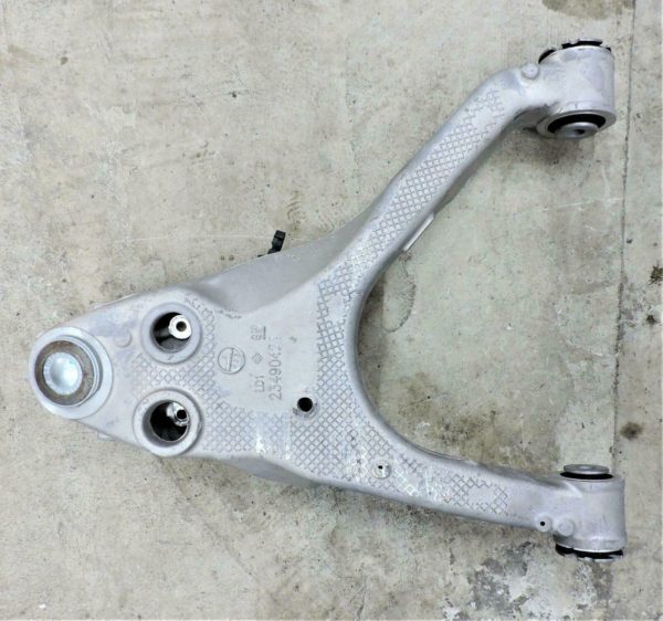 2014-19 Chevrolet Corvette Left Front Lower Control Arm # 23490421