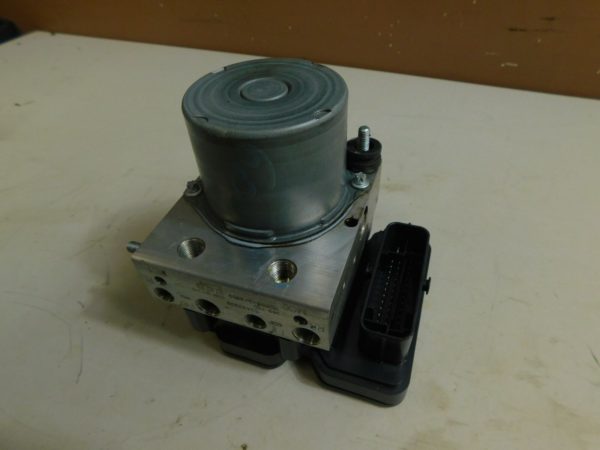 2014-2020 Dodge Promaster 1500 2500 3500 ABS Pump Control Module OEM 68369368AA