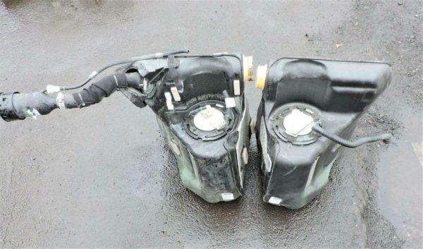 2016 Corvette C7 Fuel Tank Assemblies Left & Right Sides OEM GM Fits 2014+