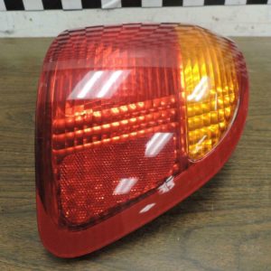 1999-2000 Honda Civic OEM Right Passenger Tail Light 33501-S04-A51