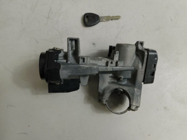 2005-2006 Acura RSX OEM Ignition Lock Cylinder 35100-S6M-A31