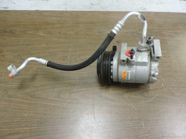 2012 – 2018 Jeep Wrangler AC Air Conditioning Compressor & Clutch OEM 55111374