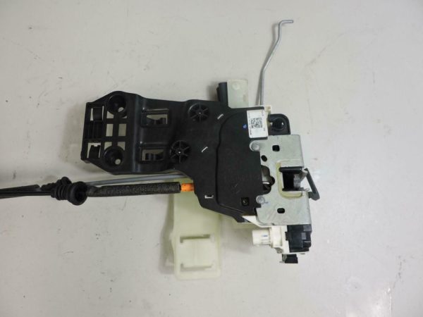 2016-20 Wrangler / Grand Cherokee / Durango Front Left Door Latch 68250661AC