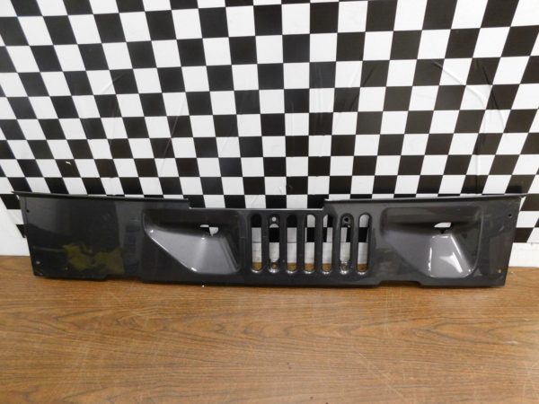 Jeep Wrangler 11-18 Cowl Vent Panel