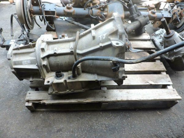 2003 2004 Jeep Wrangler TJ Automatic Auto Transmission Assembly 52852903AA