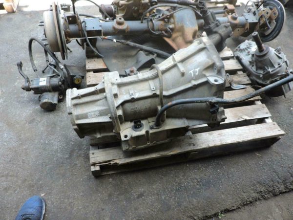 2003 2004 Jeep Wrangler TJ Automatic Auto Transmission Assembly 52852903AA