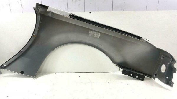 2006 CADILLAC XLR V8 4.6L REAR RIGHT – PASSENGER SIDE FENDER OEM