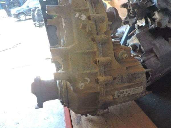 2007-2011 Jeep Wrangler 3.8L OEM Transfer Case Automatic 70K Miles 52853311AE