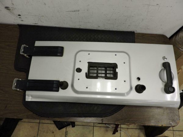 2007-2018 Jeep Wrangler JK / JKU Rear Tailgate Trunk Hatch Mopar Silver OEM