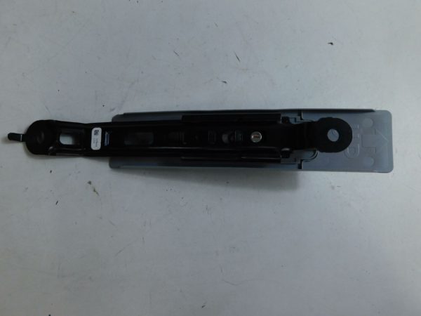 2017-2020 Honda CRV CR-V OEM Seat Belt Adjuster 81460-TDK-J01ZC