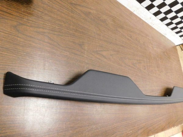 2018-20 Jeep Wrangler JL OEM Black Upper Dash Panel Trim White Stitch 6AC121A3AC