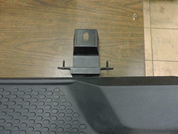 2018 2019 Jeep Wrangler JL Right Passenger Side RH Step Pad Nerf Bar 68292906