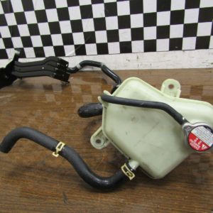 17-19 Honda CRV Radiator Coolant Reservoir Tank 01462-Tla-A00 with Bracket