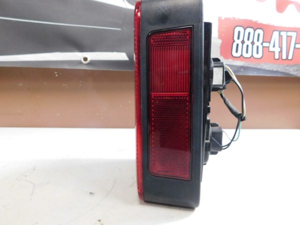 2007-2018 Jeep Wrangler JK JKU Rear Light Passenger Side Tail Lamp RH OEM