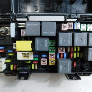 2010 Jeep Wrangler JK OEM TIPM Totally Integrated Fuse Box Assembly 04692298