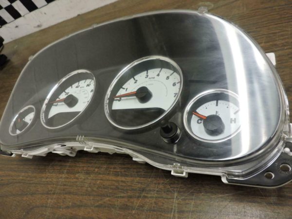 2014-2017 Jeep Wrangler JK OEM Instrument Gauge Cluster Speedometer KM 56054394