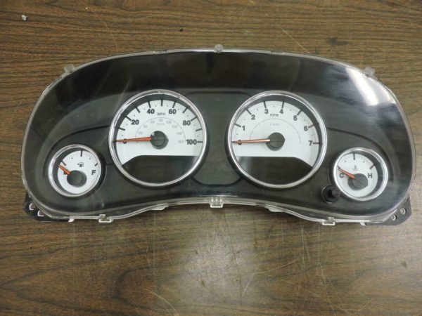 2014-2017 Jeep Wrangler JK OEM Instrument Gauge Cluster Speedometer KM 56054394