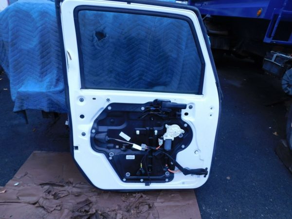 Jeep Wrangler 11-18 Front left door