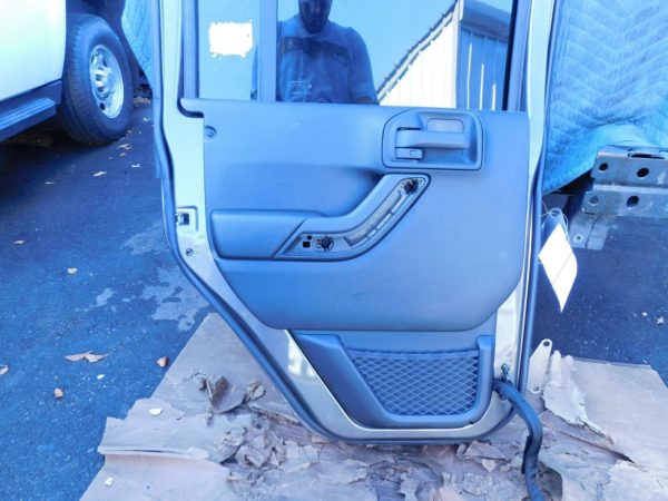 Jeep Wrangler Rear Left Door 11-18