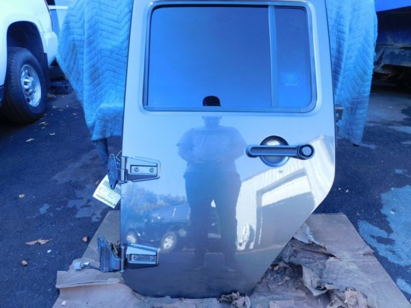 Jeep Wrangler Rear Left Door 11-18