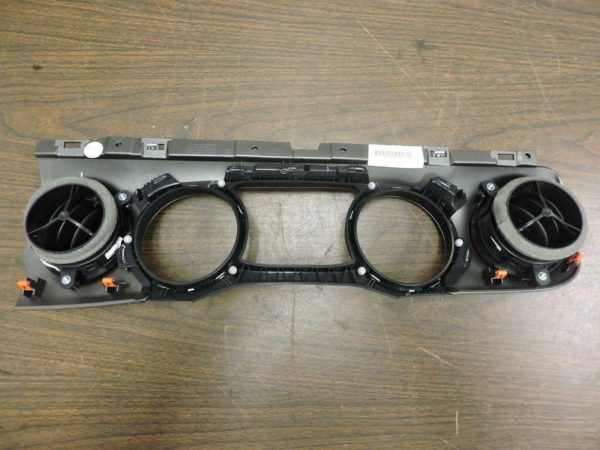 18-20 Jeep Wrangler JL OEM Instrument Cluster Gauge Panel Bezel Trim 6CC07SD7AA