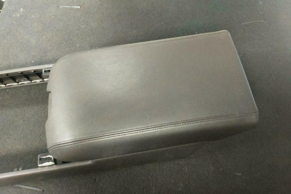 2004-09 Cadillac XLR Platinum Edition Ebony Center Console GM Very Nice!