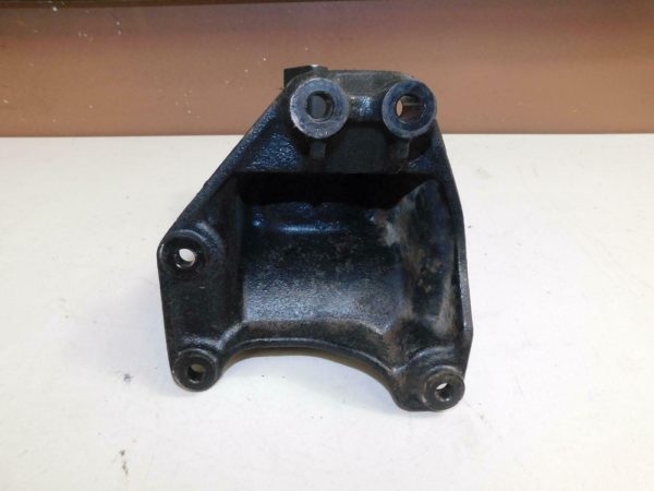 2012-2018 Jeep Wrangler JK OEM Left Driver Side Motor Engine Mount 5147191AC