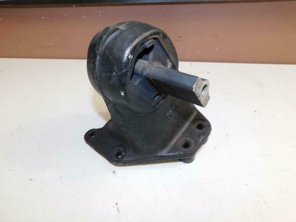 2012-2018 Jeep Wrangler JK OEM Left Driver Side Motor Engine Mount 5147191AC