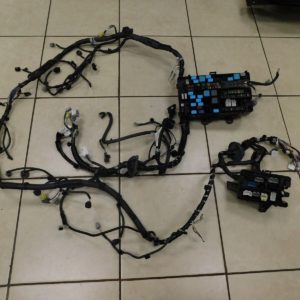 2017-2020 Toyota Tundra OEM Complete Engine Wire Harness Fuse Box 82111-0CM11