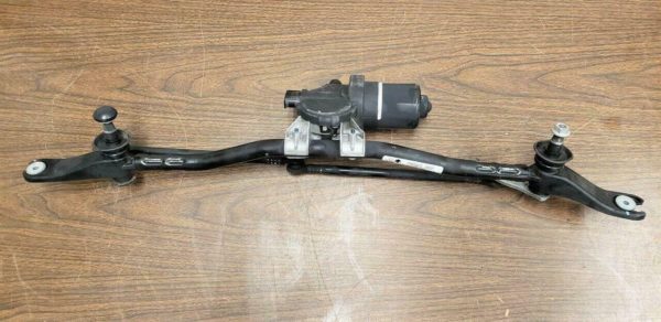 2018-2020 Jeep Wrangler JL Gladiator Windshield Wiper Motor & Transmission OEM