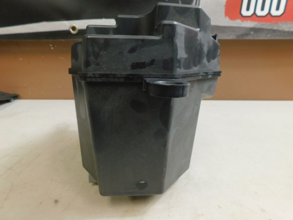 2018-2020 Jeep Wrangler JL OEM Front Left Speaker Sub Woofer Enclosure 68283475