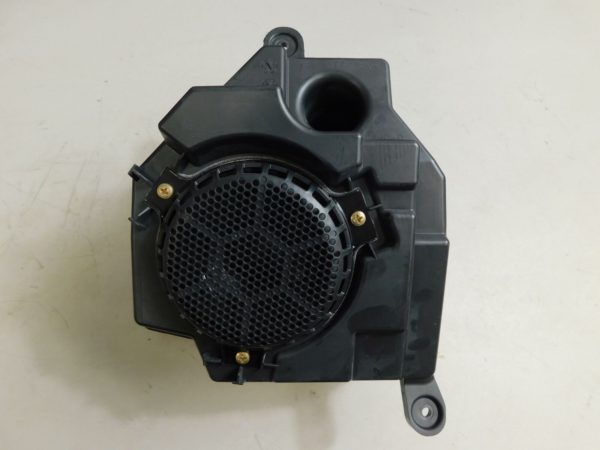 2018-2020 Jeep Wrangler JL OEM Front Left Speaker Sub Woofer Enclosure 68283475