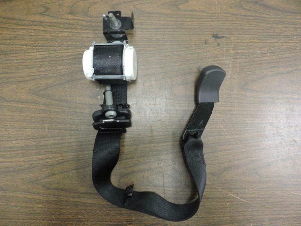 11-16 Ford F250 F350 Super Duty RH Rear Passenger Seat Belt BC3Z 26611B68 AA