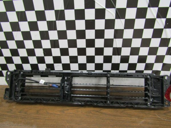 17-19 Honda CRV Active Shutter Grill with harness