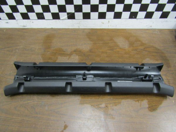 18-19 Jeep Wrangler JL Sport Bar CTR Trim OEM