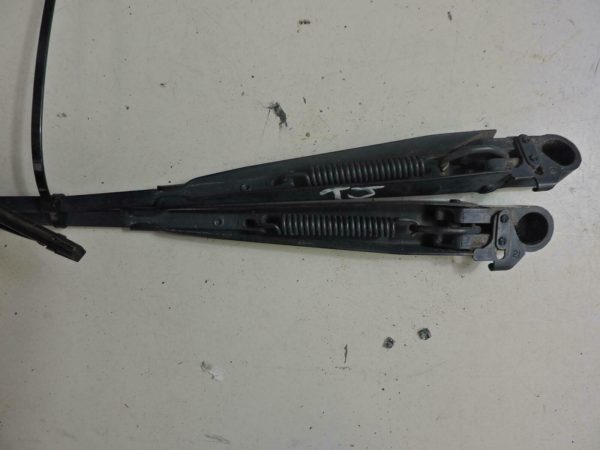 1997-2006 Jeep Wrangler TJ OEM Windshield Wiper Blade Arm Pair 55155658AB