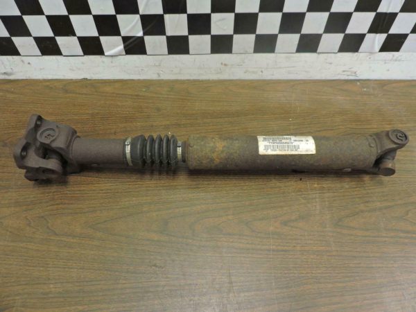 2005-2006 Jeep Wrangler Unlimited Rubicon OEM Rear Drive Shaft 56052585AA