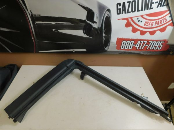 2010-18 Jeep Wrangler JK OEM Right Convertible Soft Top Window Frame 05182820AC