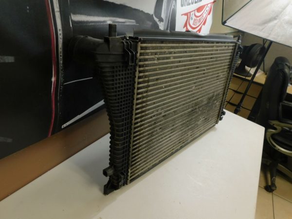 2015 2016 2017 Volkswagen Audi OEM Intercooler Assembly 5Q0145803K