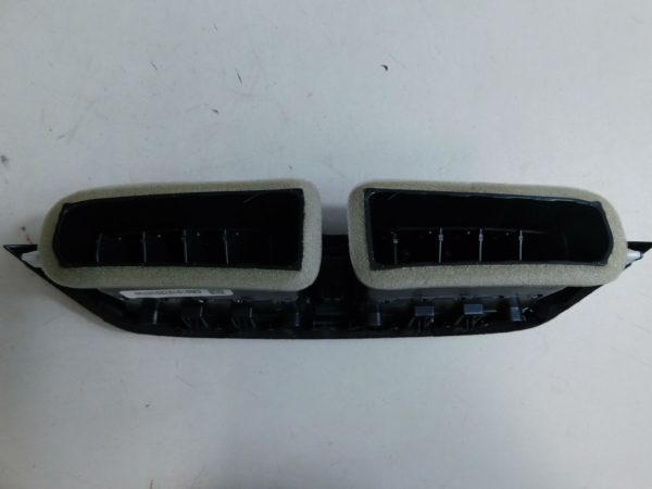 2017-2020 Honda CRV CR-V OEM Center Dash Vents 77610-TLA-A