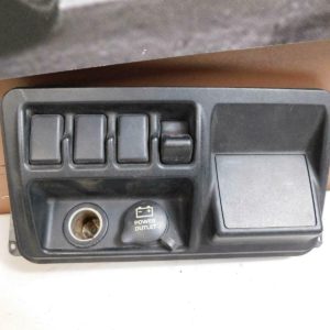 03-06 Jeep Wrangler TJ Mopar Dash Switch Panel w/ Empty Switches – 56047071AA